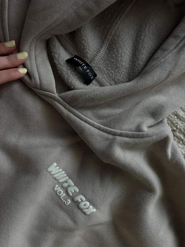 White Fox Boutique Hoodie Oversized Moon - Image 3