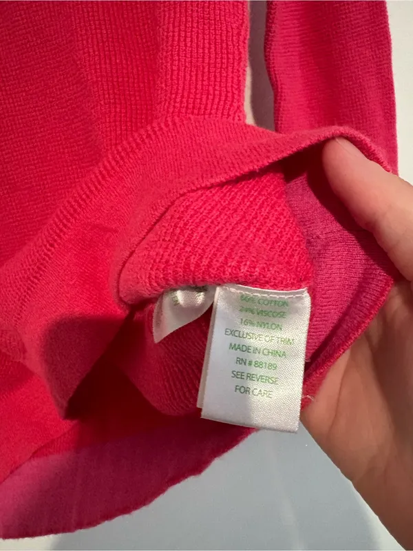 Lilly Pulitzer Women's 1/4 Zip Pullover sweater pink Size Small - Image 5