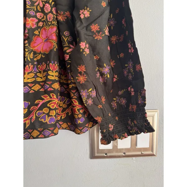 NWT Natural Life Dara Top Size XL Blooming Bandana Charcoal - Image 6