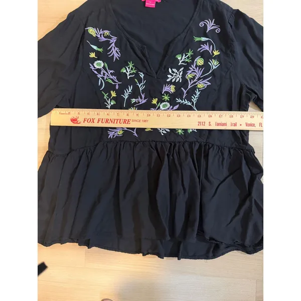 Sunny Leigh Peplum Blouse Black XL Women Embroidered V-Neck Boho Peasant Top - Image 3