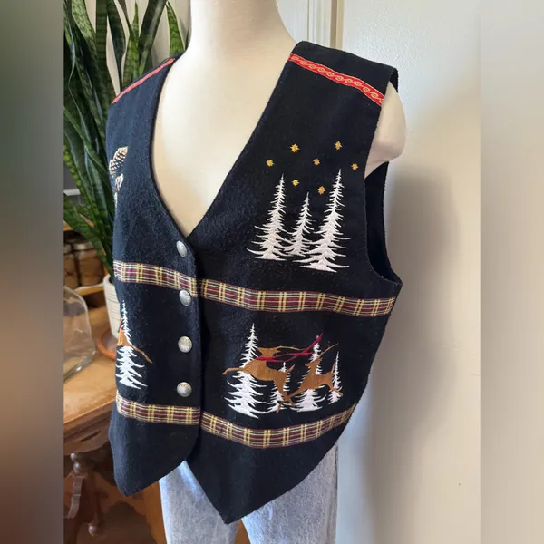 Vintage‎ Embroidered Holiday felt Vest L Grandma Core - Image 5