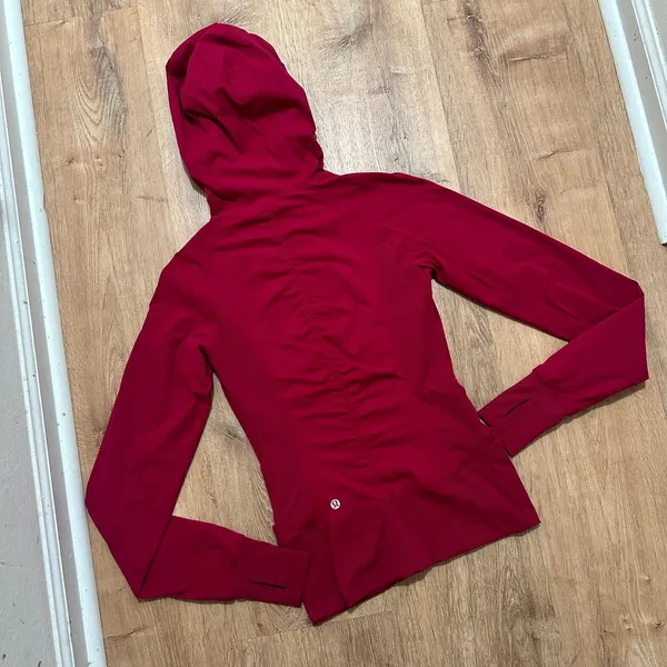 Lululemon | Women's‎ In Flux Reversible Ribbed Hooded Jacket, Cranberry, Size 4 - Image 4