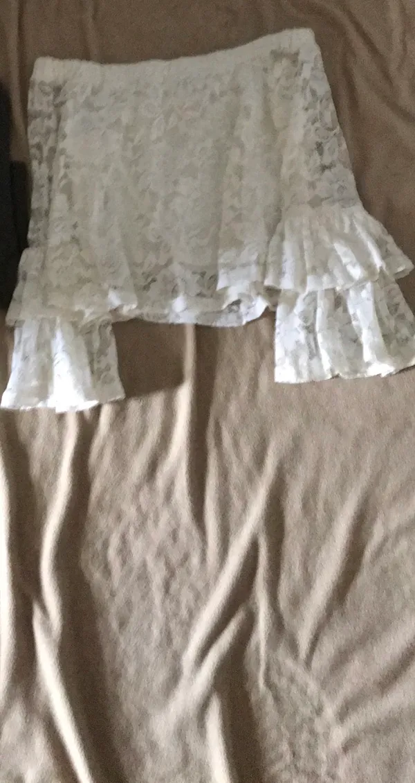 Charlotte Russe Beauty Women Off The Shoulder Top - Image 3