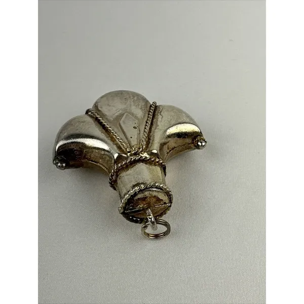Vintage 3-D Dimensional Silver Fleur de‎ Lis Pendant Steampunk French Goth - Image 3