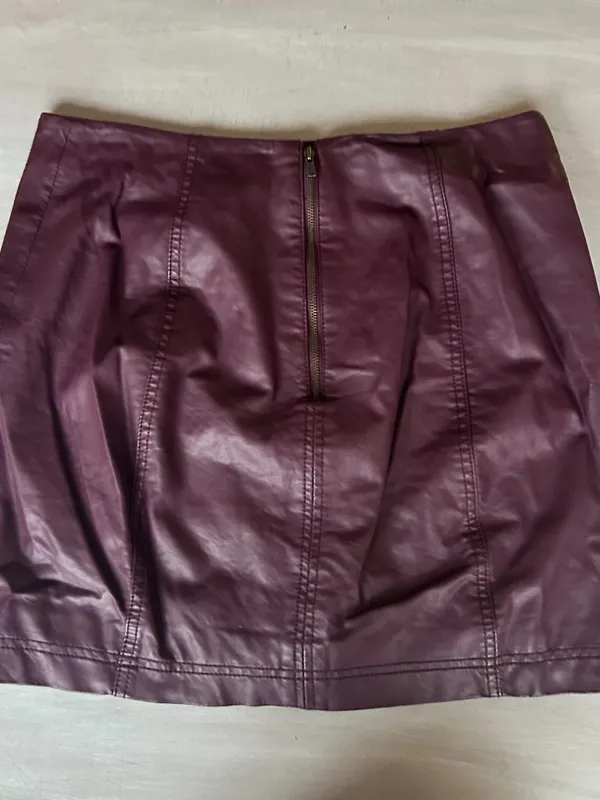Free People Femme Vegan Leather Mini Skirt Size 8 Size Medium Going Out Skirt - Image 10