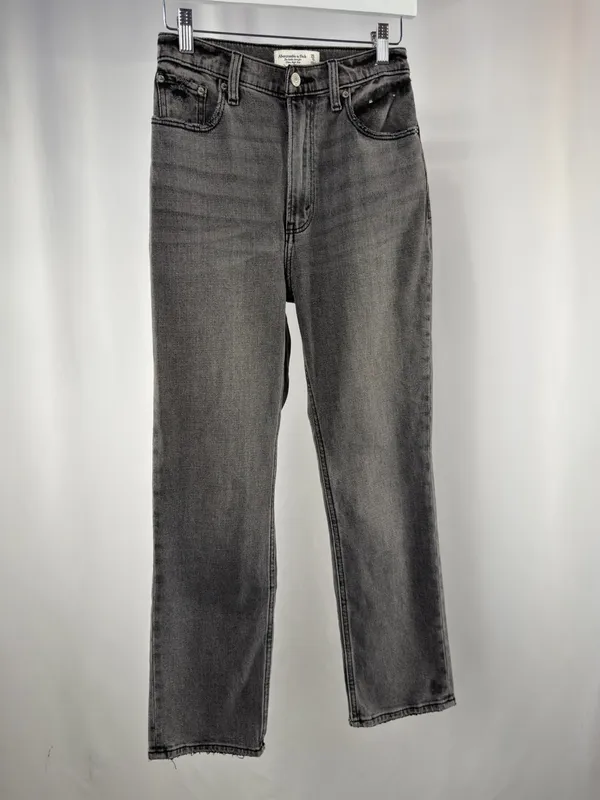 Abercrombie & Fitch The Ankle Straight Ultra High-Rise in Gray Wash Jeans Size 0 - Image 2