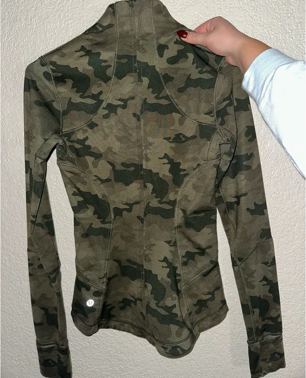 Lululemon Define Jacket Camo - Image 4