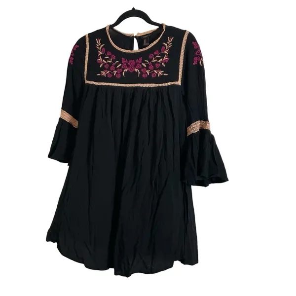 Forever 21 Black Mini Dress Pink Floral Embroidery Peasant Boho Bell Sleeve M - Image 2