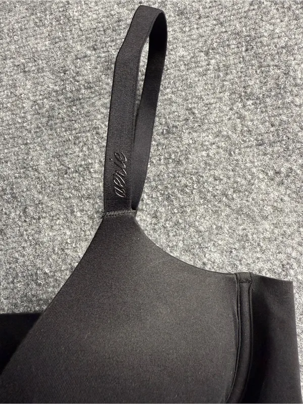 Smoothez by Aerie Womans 36B Black plunge Seamless T-Shirt Bra - Image 2