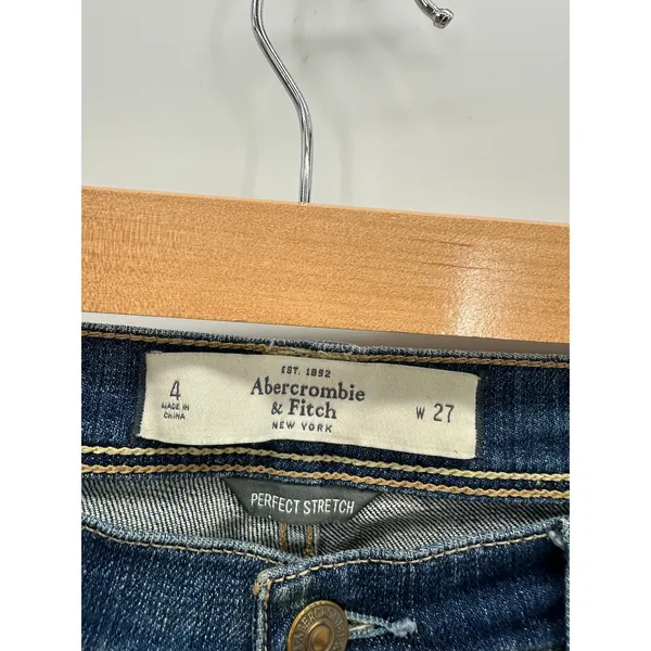 Abercrombie Women‎ Perfect Stretch Straight Leg Denim Jeans Raw Hem Size 4 - Image 6