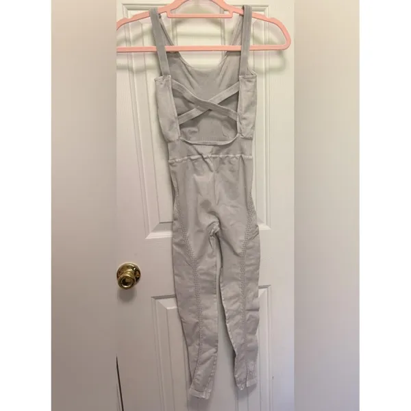 Free People Movement‎ Good Karma Onesie Vintage Ice Gray XS/S Seamless - Image 5