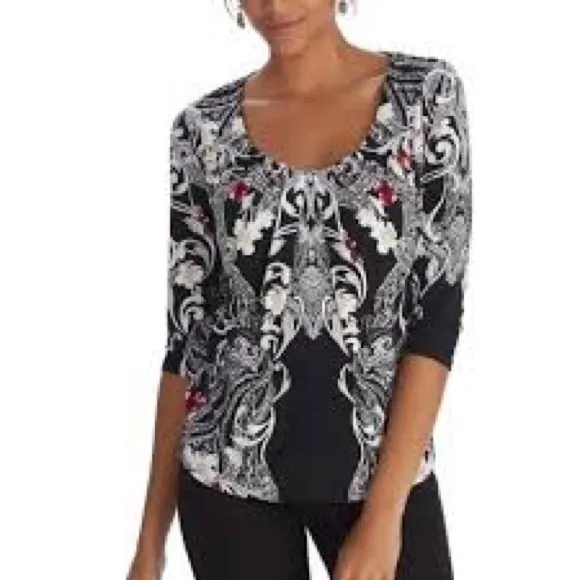 White House Black Market Black and White Paisley Blouse - Image 5
