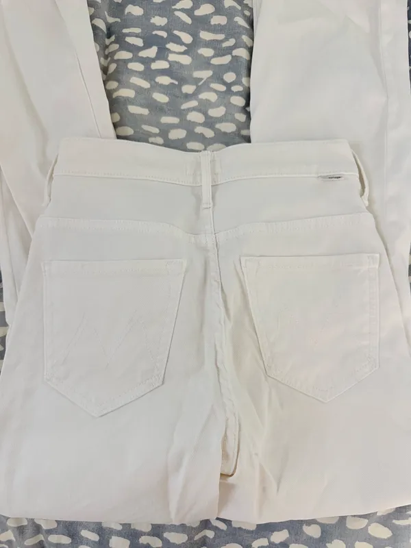 MOTHER Insider Denim Crop Step Fray Jeans White - Image 3