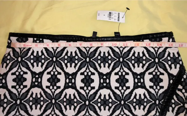 Express Mini Skirt - Image 5