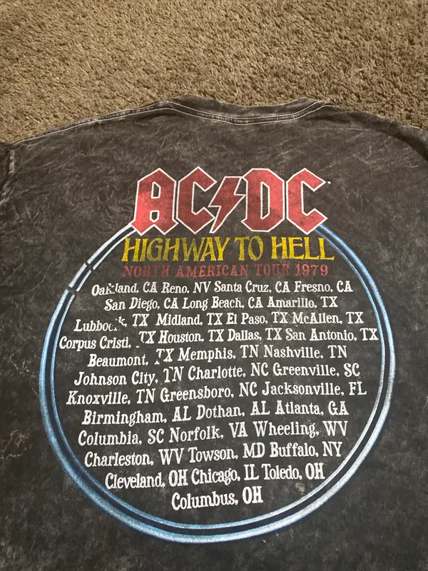 AC/DC Washed Tee Size Large - Image 8