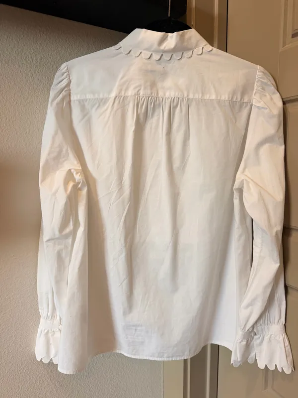 J. Crew Scallop White Top - Image 3