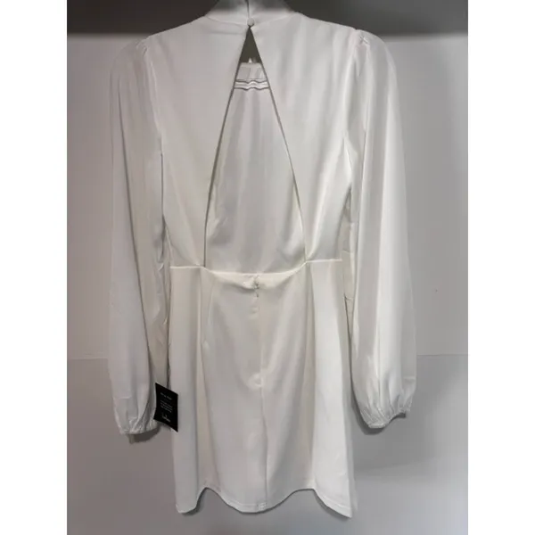 Lulus Exceptionally Flirty Dress S NWT White Backless Long Sleeve Mini Bridal - Image 4