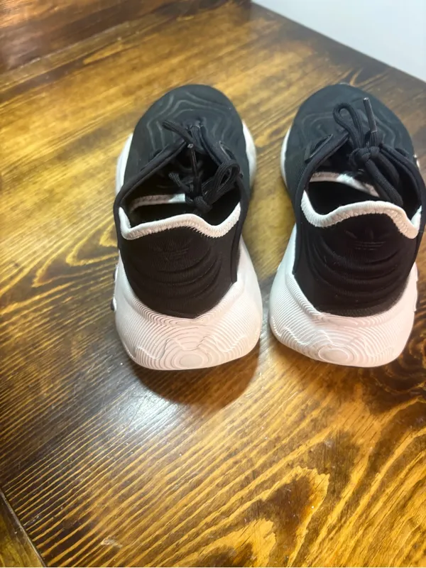 Adidas‎ Black Adifom Shoes Size 5 - Image 6
