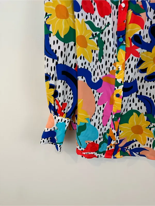 BTFMB Colorful Mixed Pattern Long Sleeve Button Down Blouse Size Medium White - Image 2