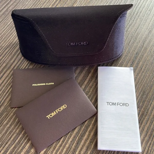 Tom Ford Doris Sunglasses Full Set - Image 5