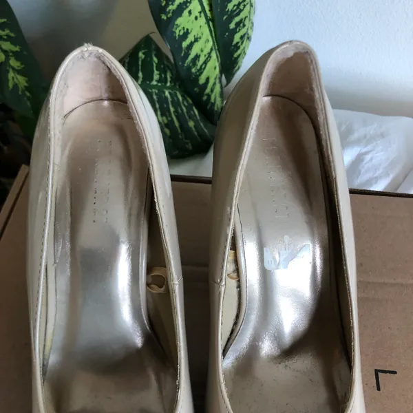 Forever 21 Nude Come Block Heel Glossy Heels - Image 6