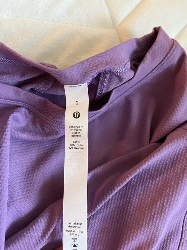 Lululemon Cropped Long Sleeve Shirt - Image 3