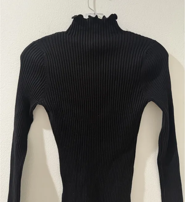 J. iNG turtle neck top Black Size M - Image 2