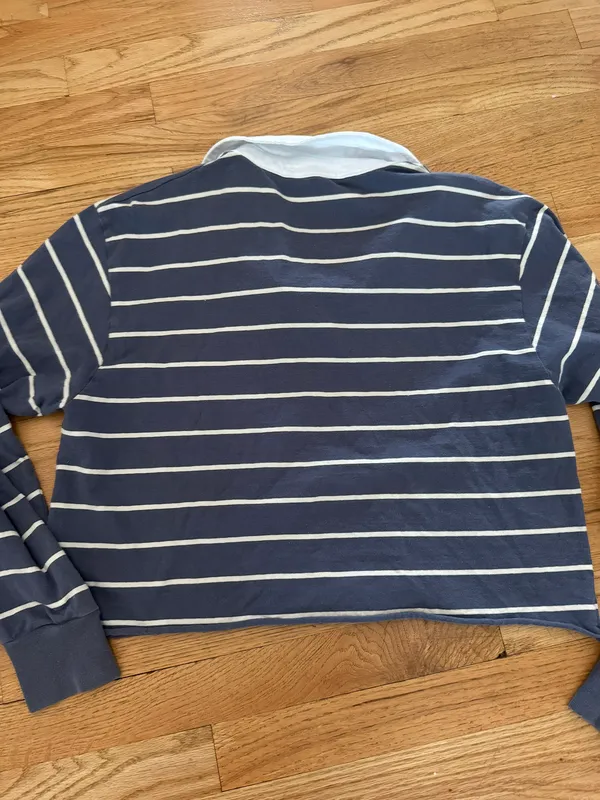 Brandy Melville Striped Collard Sweater  - Image 5