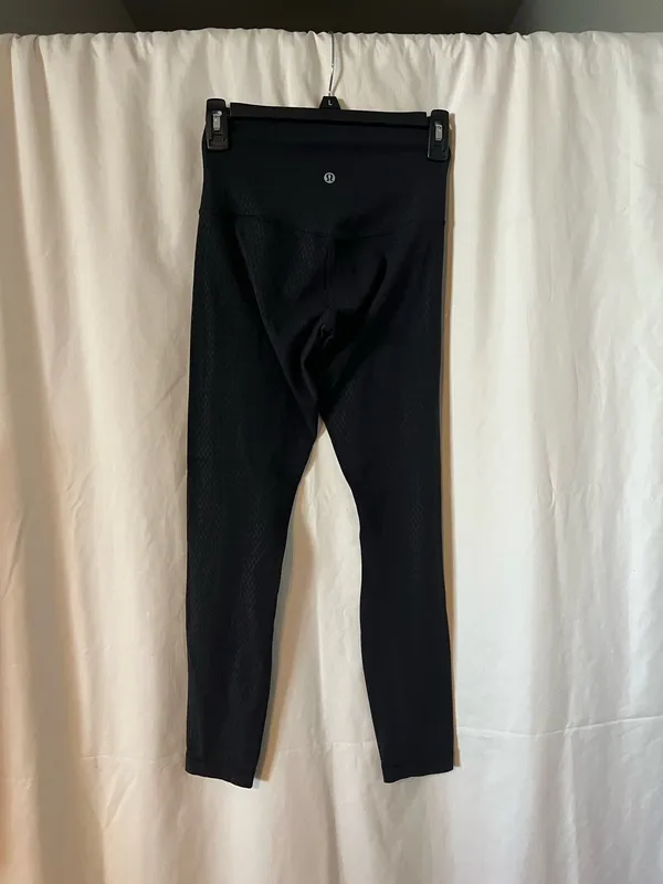 Lululemon High-Rise Align Leggings - Image 3