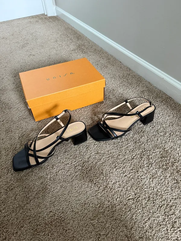 Unisa Black Heels - Image 3