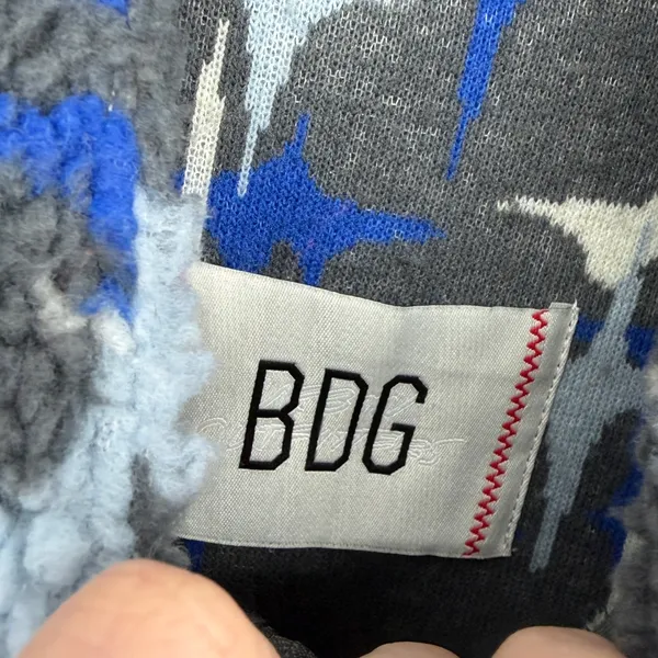 BDG Abstract Blue Grey Star Print Sherpa Fleece 1/4 Zip Pullover Boxy Size L/XL‎ - Image 6