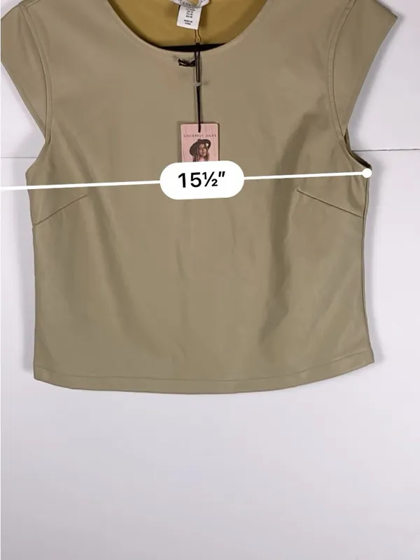 Sincerely Jules Faux Leather Top M Taupe Cap Sleeve NWT Vegan Leather - Image 14
