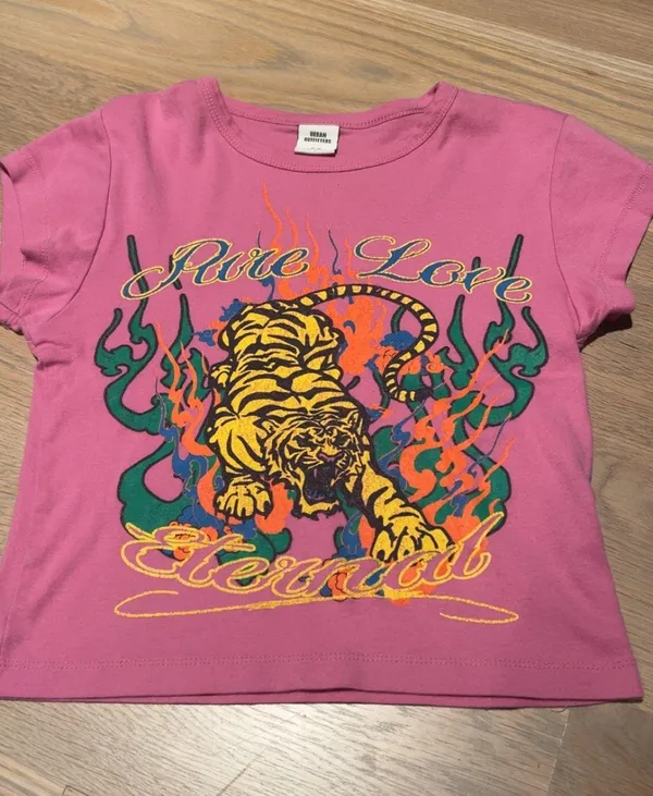 Urban Outfitters Baby Tee - Image 3