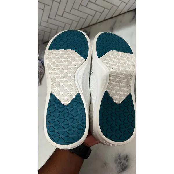 Vessi Weekend Sneaker White Waterproof Knit Shoes Women’s Size 9 W9 Casual - Image 4