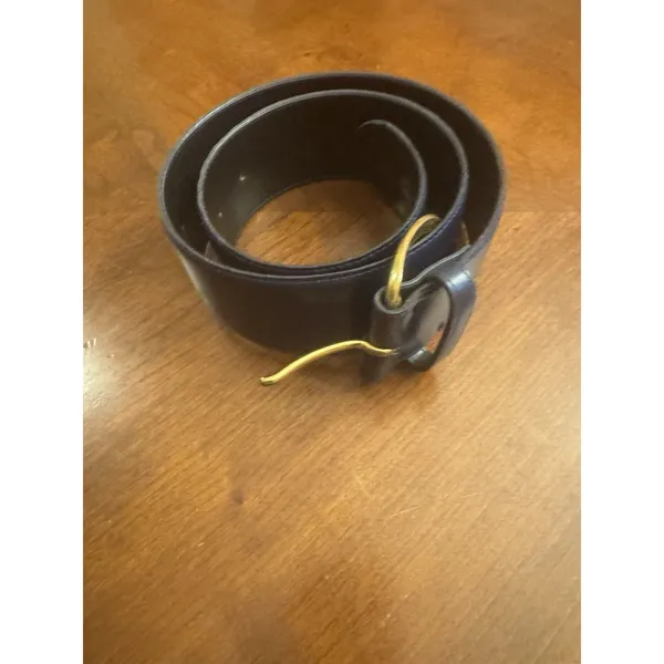 Accessory Lady Navy Blue Leather Belt Size M with Gold Tone Accent Buckle - Image 10