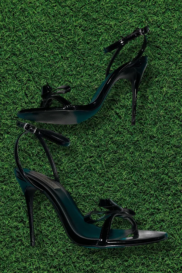 Steve Madden Bradshaw Heels Black Bow - Image 4