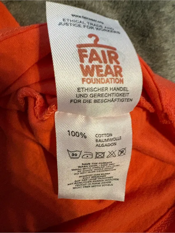 Source Unknown Orange Short-Sleeve Graphic Crop Tee - Image 4