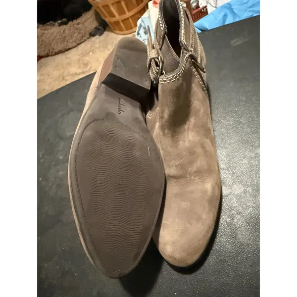 Clarks‎ Brown Buckle Booties in 8 - Image 3