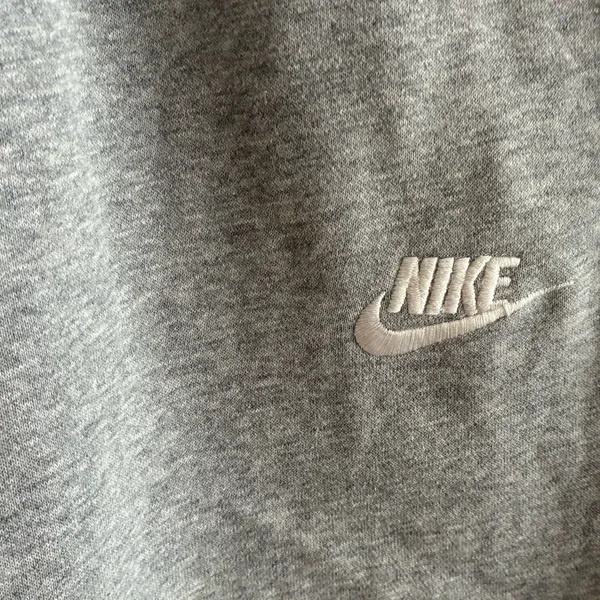 Nike Sportswear Club Fleece Joggers Sweatpants Light Grey S - Image 5