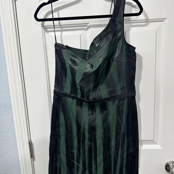 Jay Godfrey Emerald Black One-Shoulder Cocktail Mini Dress Size 8 - Image 4
