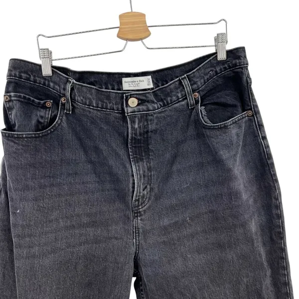 Abercrombie Curve Love Jeans Ultra High Rise 90s‎ Straight Black Size 34 18R - Image 4