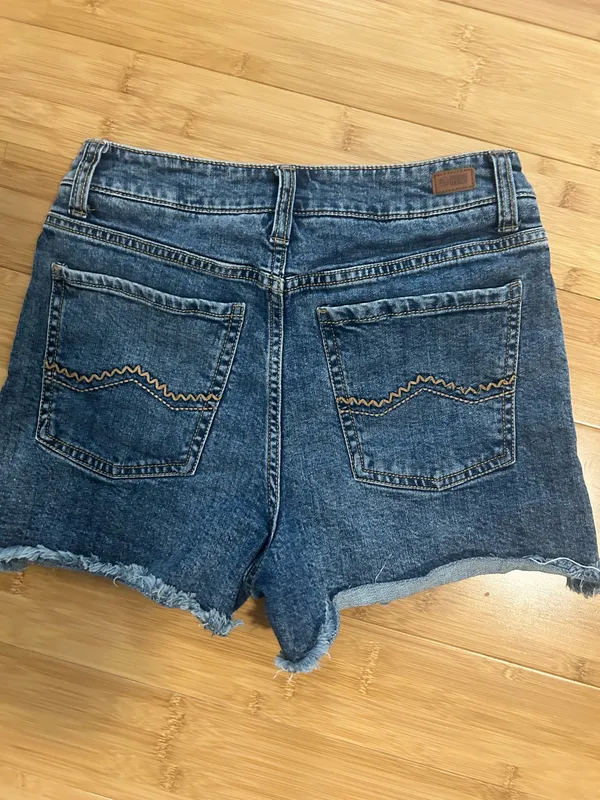 Redhead Ranch Jean Shorts size 6 Blue - Image 3
