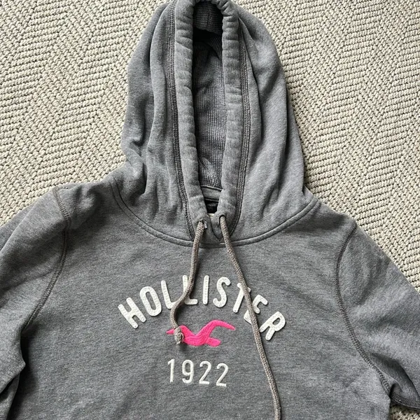 Hollister hoodie - Image 2