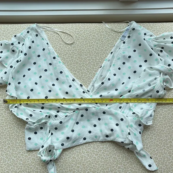 FAVLUX Fashion Flutter Sleeve Crop Top - Image 6