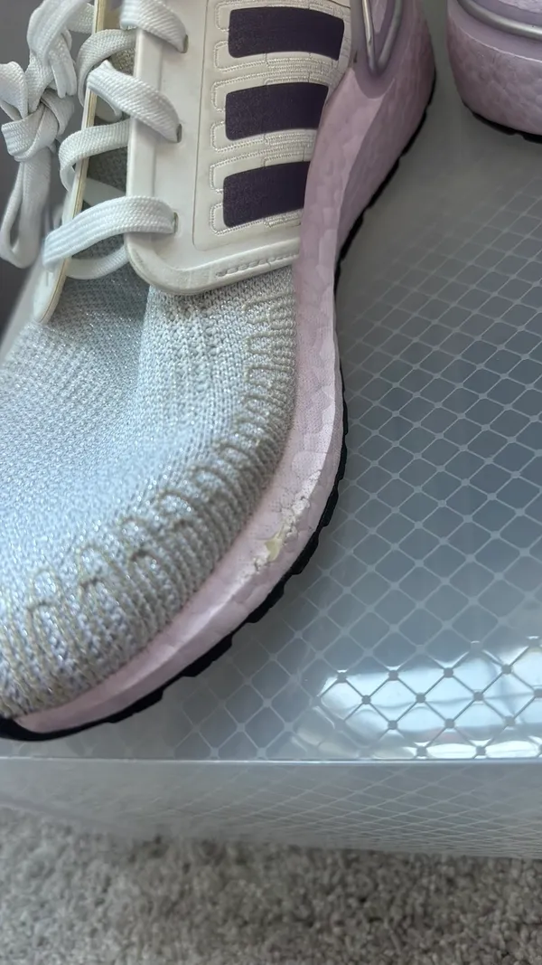 Adidas Ultra Boost - Image 2