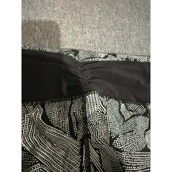 Lululemon Pace Rival Crop Leggings in Dottie Tribe Size 10 Running Gym Yoga - Image 8