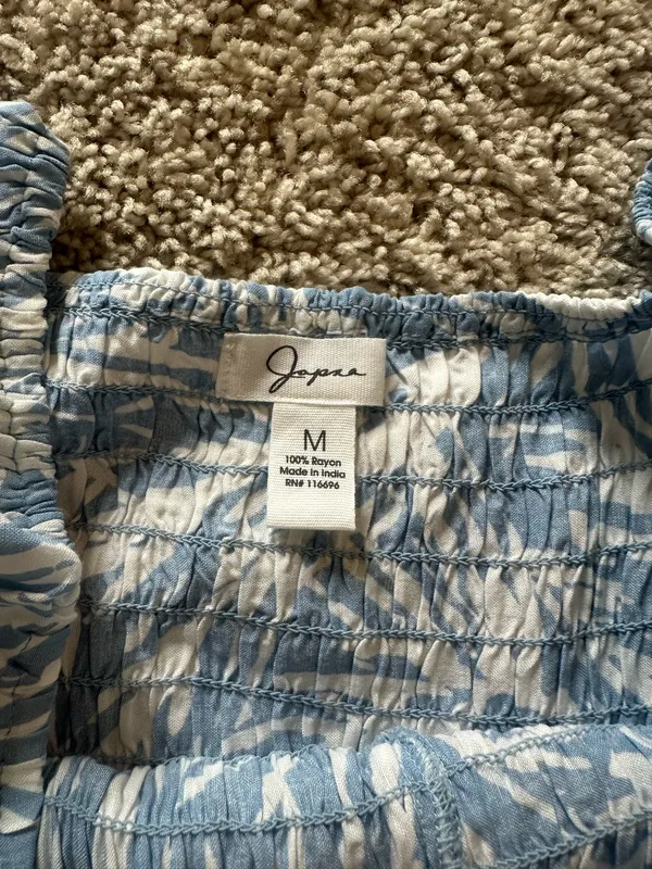 Japna blue floral blouse with ruffle sleeves - Image 4