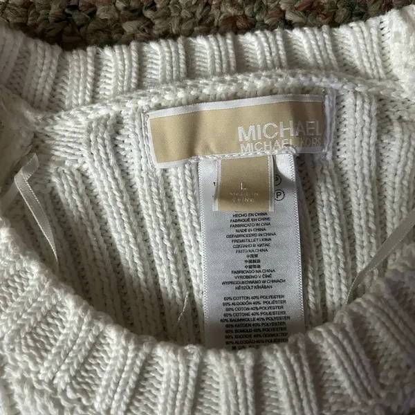 Michael Michael Kors White Cable Knit Chunky Sweater w/ gold zippers on side - Image 4