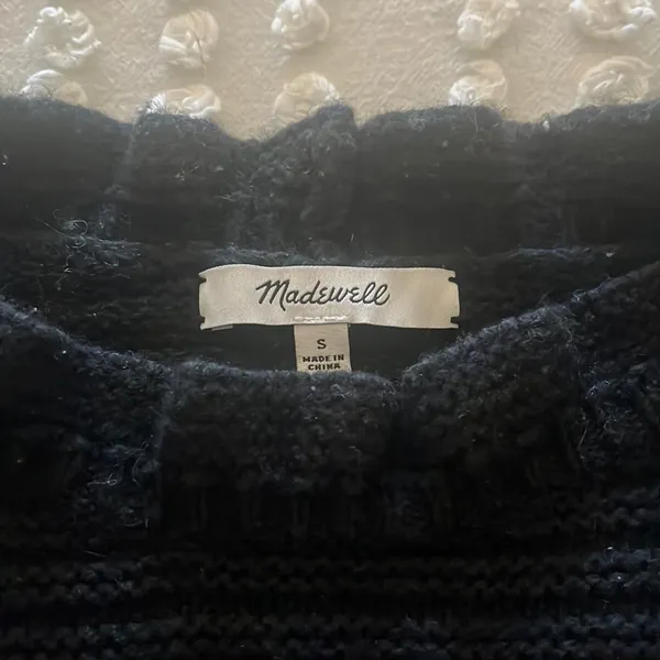 Madewell Sweater Black - Size Small - Great Used Condition - Image 3