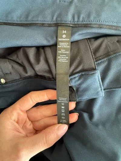 Lululemon Commission Pants 34" L Men’s - Image 5